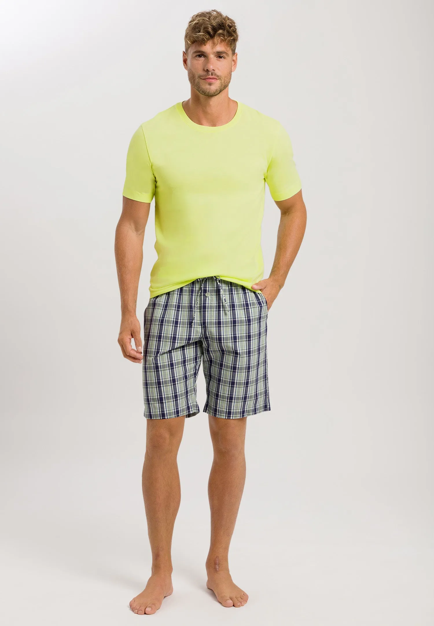 Night And Day Short Woven Pant | Green Check 75117-2873