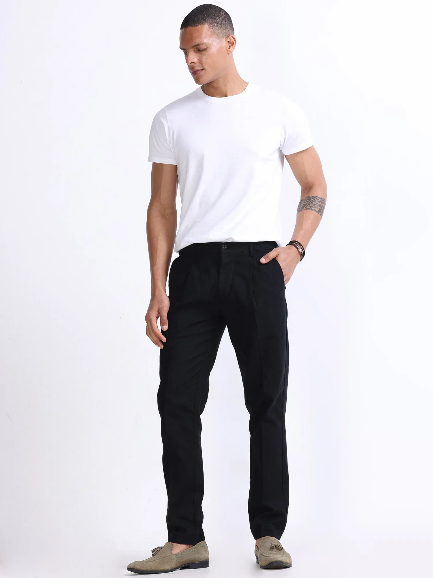 Raw Slub Black Pleated Pant