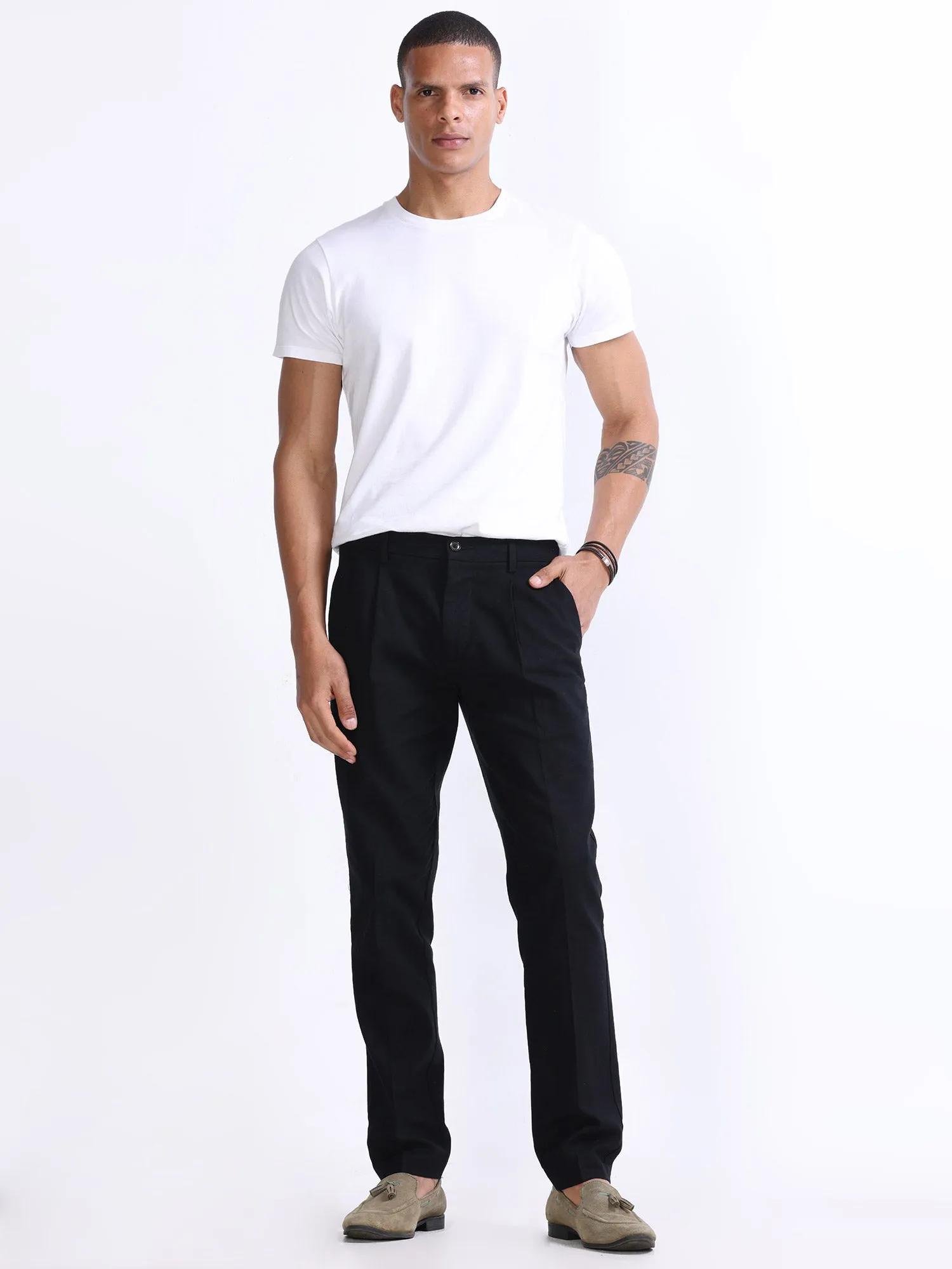 Raw Slub Black Pleated Pant