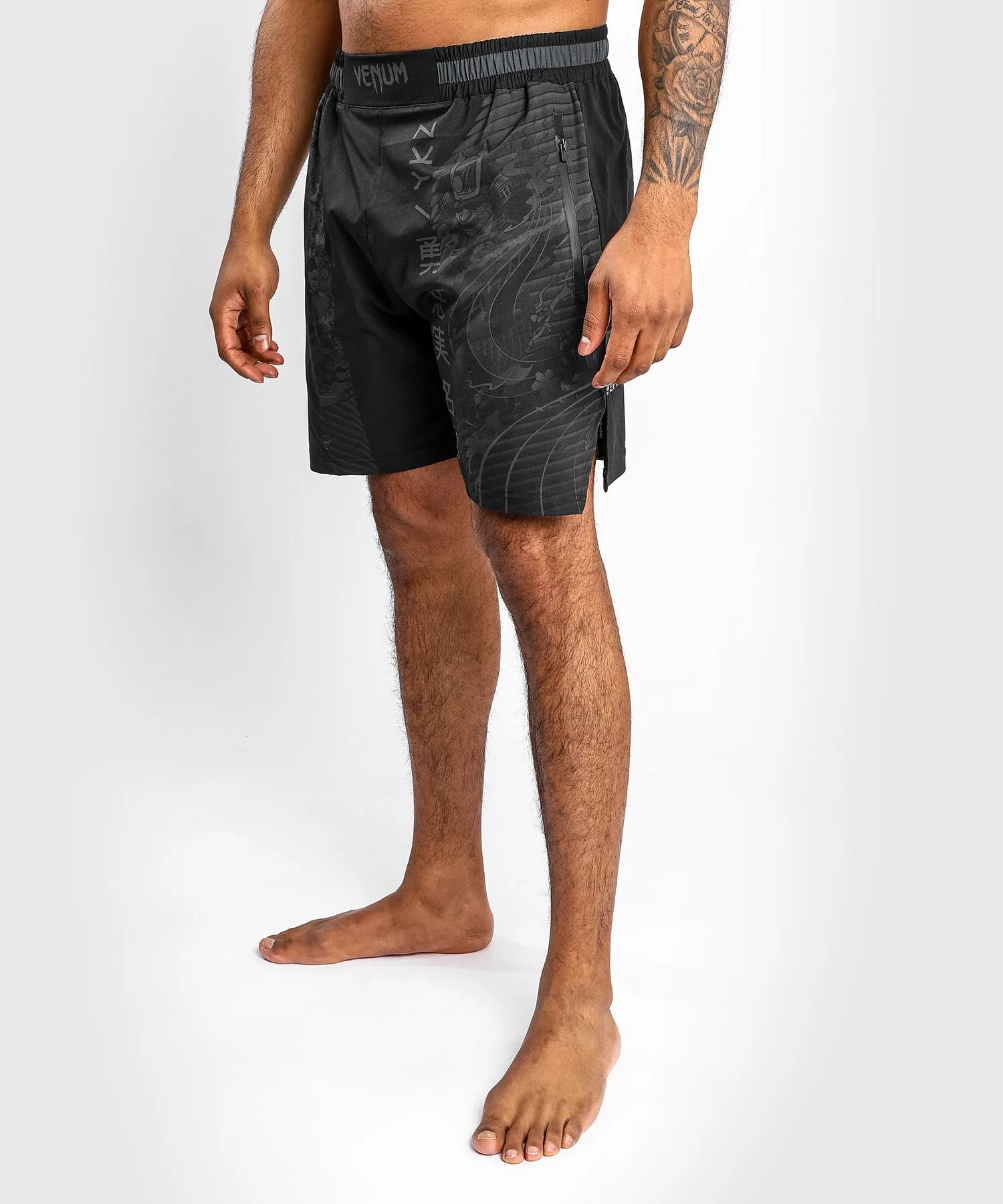 Venum YKZ21 Training Shorts – Black/Black